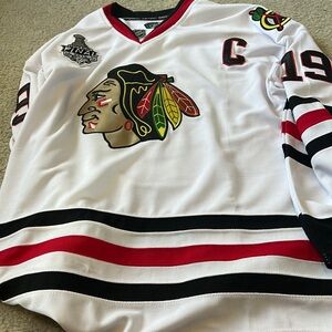 COPY - Jonathan Toews Blackhawks Jersey Size 52.   SC and C Patch.  white jersey